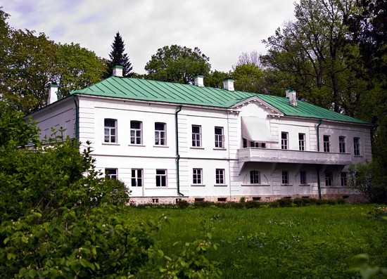 Реферат: Дом музей Л. Н. Толстого в Ясной Поляне